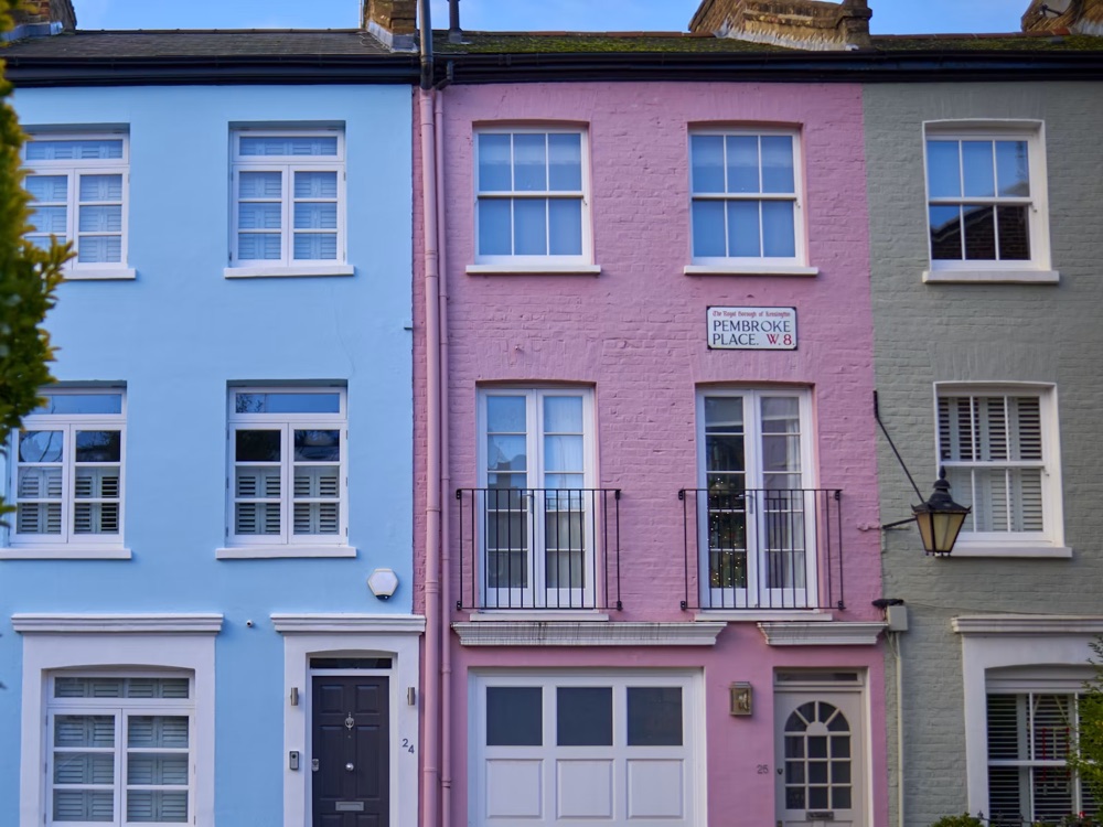 Title Splitting in UK Property: How It Works, Costs, Risks and Value Uplift