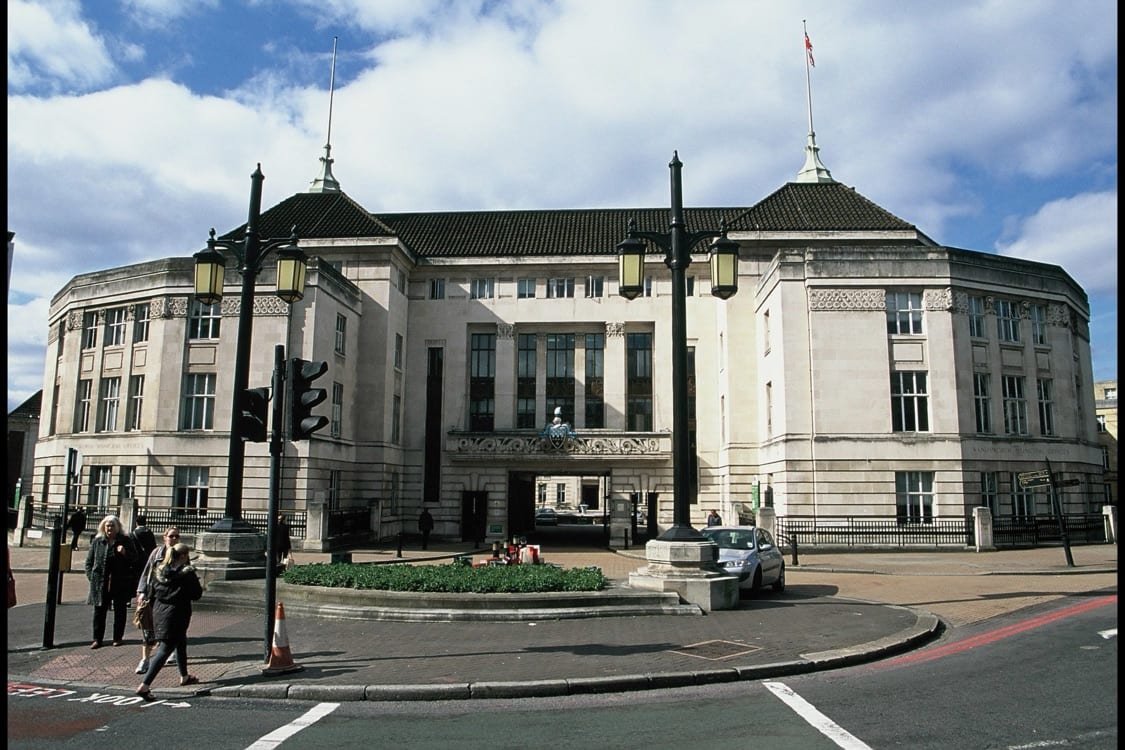 Wandsworth Council Contact Numbers: The Complete Directory for Landlords, Tenants & Property Owners