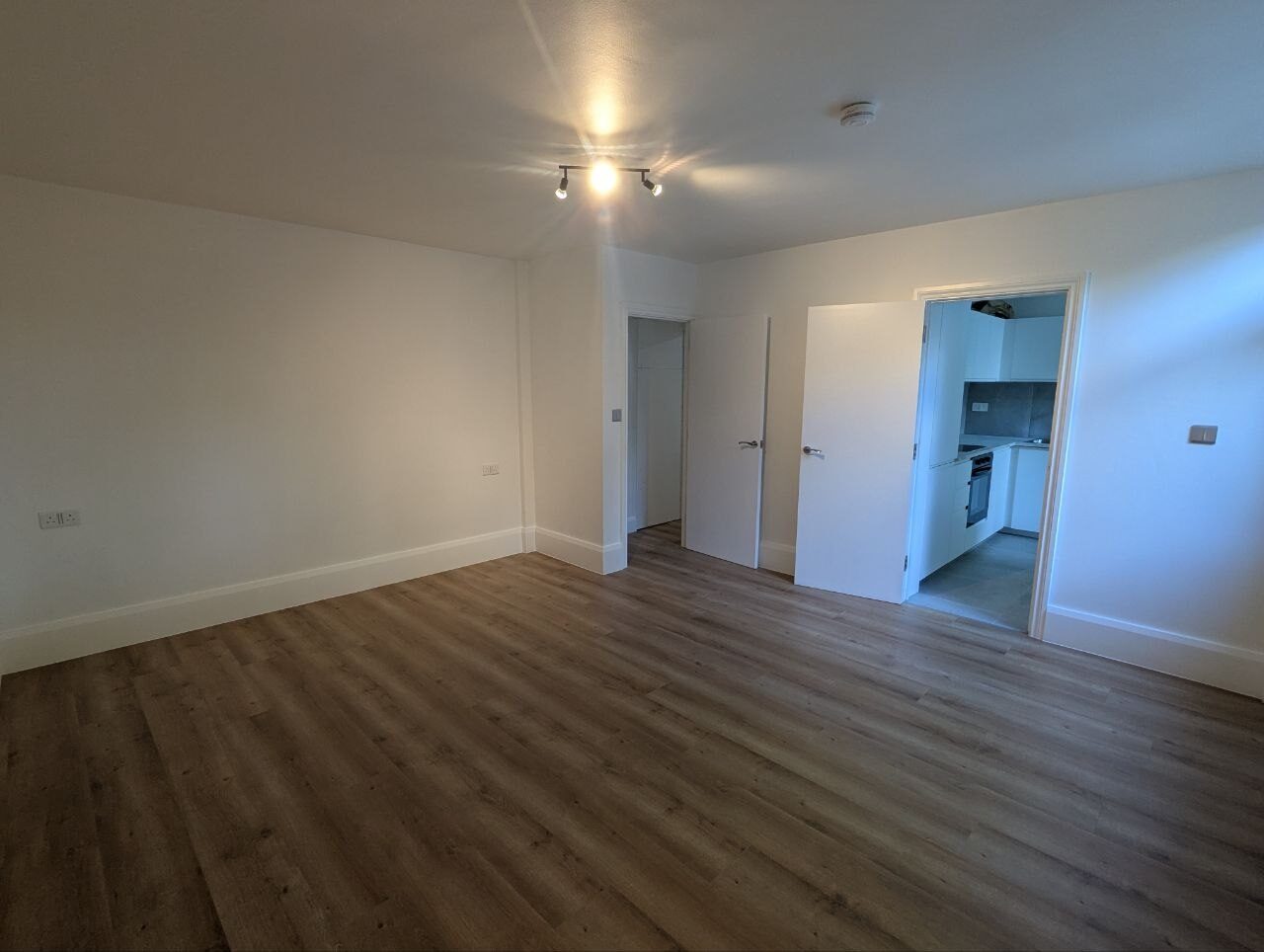 Kirwyn Way, London SE5